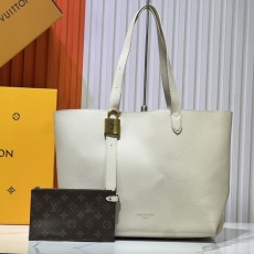 LV Shopping Bags